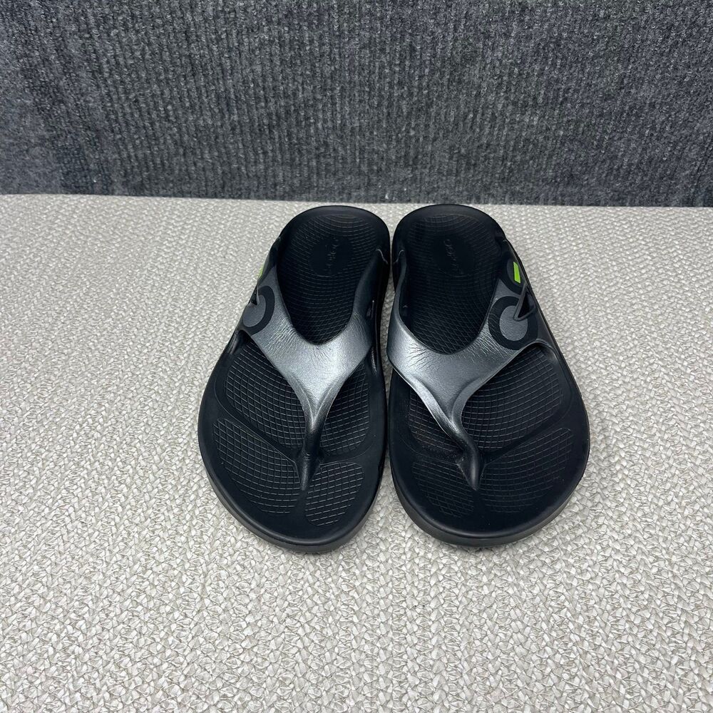 OOFOS OOriginal Sport Sandals Flip Flops Recovery Shoes Black Grey Women’s 9 US - Picture 2 of 6